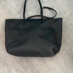 Skolesekk, som rapportert av Arriva Achterhoek-Rivierenland ved bruk av iLost