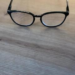 Glasses, as reported by MEININGER Hotel Köln West using iLost