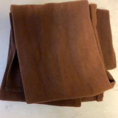 Sjal Bruin, rapporterat av Artis med iLost