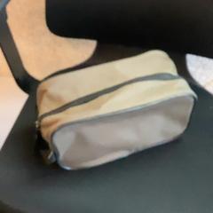 Sac, a été signalé par MEININGER Hotel Berlin Central Station utilisant iLost