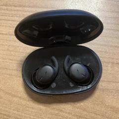 Sluchátko, jak nahlášeno Pathé Zwolle pomocí iLost