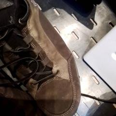 Chaussure, a été signalé par Beekse Bergen Resorts en Hotel utilisant iLost