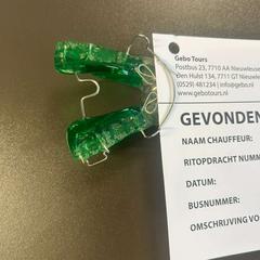 Aparelho dentário Groen, como reportado por Gebo Tours utilizando o iLost