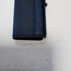 Cartera portr, segons ha informat Hermes Eindhoven mitjançant iLost