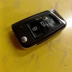 車のキー がiLostで IKEA Lille によって報告されました