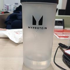 Butelka My protein, zgłoszono przez Padualaan 99 przy użyciu iLost