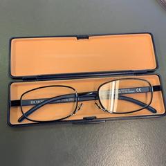 النظارات، كما تم الإبلاغ عنه بواسطة Eindhoven Airport عبر iLost