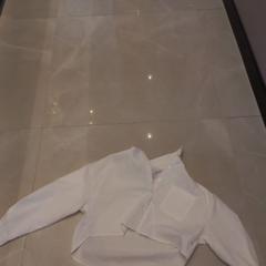 Halenka white, jak nahlášeno Van der Valk Hotel Gorinchem pomocí iLost