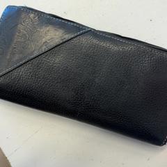 Peňaženka Tabiri, ako bolo nahlásené GVB pomocou iLost