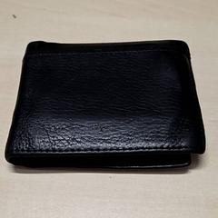 지갑 RODRIGUEZ MARRERO, iLost를 사용하여 Arriva Oost-Brabant에 보고됨