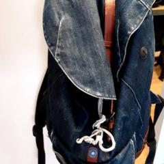 Zaino Spijkerstof blauw, come riportato da Qbuzz ZHN utilizzando iLost