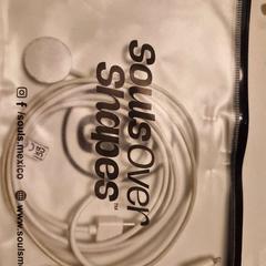 İLost kullanarak Room Mate Bruno tarafından bildirildiği gibi Şarj cihazı white