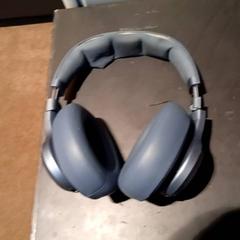 Koptelefoon Blauw, zoals gemeld door Van der Valk Hotel Sneek met iLost