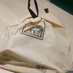 Torba - Draagtas Aldi, zgłoszono przez Regio Antwerpen - Brussel przy użyciu iLost