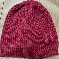 قبعة صغيرة Roze، كما تم الإبلاغ عنه بواسطة Connexxion Noord Holland Noord Hoorn عبر iLost