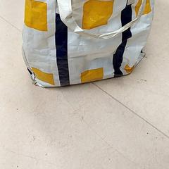 Táska, amint azt Qbuzz GD Groningen Peizerweg az iLost segítségével jelentette.