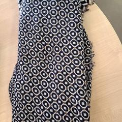 Girocollo, come riportato da IKEA Metz utilizzando iLost