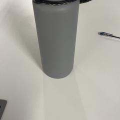 Vizesüveg, amint azt Silver Sands Beach az iLost segítségével jelentette.