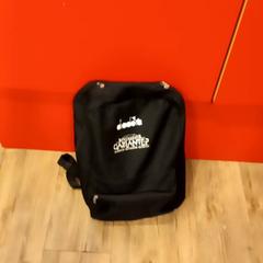 Ryggsäck, rapporterat av Arriva Limburg Noord med iLost