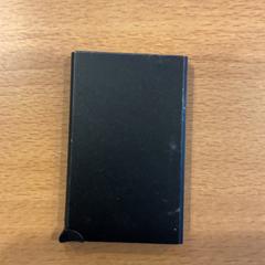 Kártyatartó Hamenyimana ng, amint azt Gemeente Amsterdam az iLost segítségével jelentette.