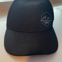 Gorra de beisbol, segons ha informat Arriva Limburg Noord mitjançant iLost