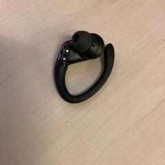 Earphone, as reported by HvA Nicolaes Tulphuis & Tania Leonhuis using iLost