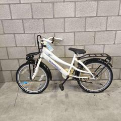 Bike Montego witte meisjesfiets, as reported by Gemeente Stekene using iLost