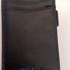 カードホルダー がiLostで Syntus Provincie Utrecht によって報告されました