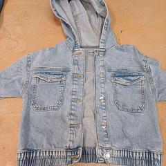 ジャケット がiLostで IKEA Reims Thillois によって報告されました