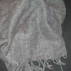 Kendő, amint azt TivoliVredenburg az iLost segítségével jelentette.