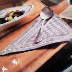 حقائب حمل وحقائب اليد، كما تم الإبلاغ عنه بواسطة Qbuzz Fryslân عبر iLost