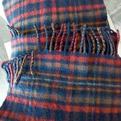 Szalik à carreaux, zgłoszono przez IKEA Rennes - Pacé przy użyciu iLost