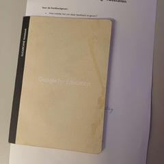 Książka notitieboek, zgłoszono przez Heidelberglaan 7 przy użyciu iLost