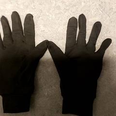 Klær - Handschoenen zwart, som rapportert av Regio Oost-Vlaanderen ved bruk av iLost