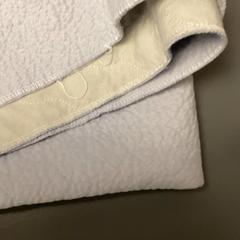 Deken Light blue, zoals gemeld door MEININGER Hotel Copenhagen met iLost