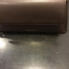 Väska, rapporterat av U-OV Utrecht med iLost