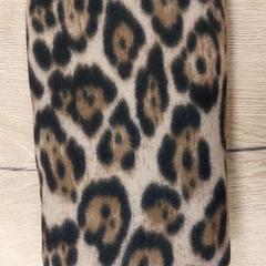 의류 - Sjaal, iLost를 사용하여 Regio Antwerpen - Brussel에 보고됨