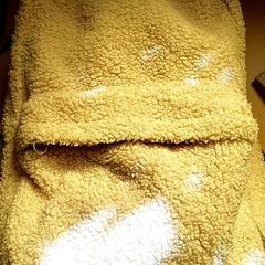 Ryggsäck - schapenvacht, rapporterat av Centraal magazijn med iLost