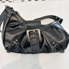 Torba, zgłoszono przez Arriva Limburg Zuid przy użyciu iLost