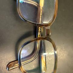 Brýle - ace & tate, jak nahlášeno Universiteit Gent - Faculteitsbibliotheek LW pomocí iLost