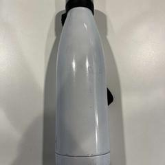 Trinkflasche - Gras, gemeldet von Centraal magazijn über iLost