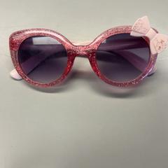 サングラス Roze met glitters がiLostで Burgers' Zoo によって報告されました