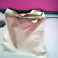 Bag, as reported by Twisto using iLost