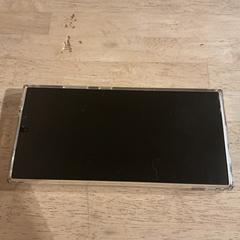 Chytrý telefon Galaxy Samsung, jak nahlášeno W2 - DreamVille pomocí iLost