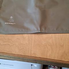 Tapis à langer, som rapportert av IKEA Lyon Grand Parilly ved bruk av iLost