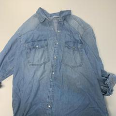 Jeans blouse, as reported by Awakenings ADE - Gashouder using iLost