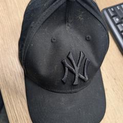 Txapel, gisa salatu by TCR Tours iLost erabiliz