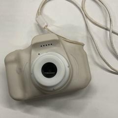 カメラ がiLostで IKEA横浜 によって報告されました