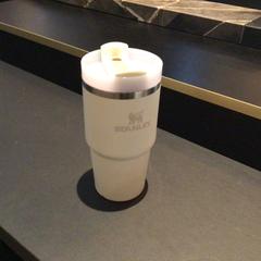 Fľaša, ako bolo nahlásené Van der Valk Hotel Amsterdam Zuidas pomocou iLost