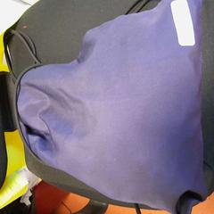 Bag bleu marine, as reported by TCL using iLost